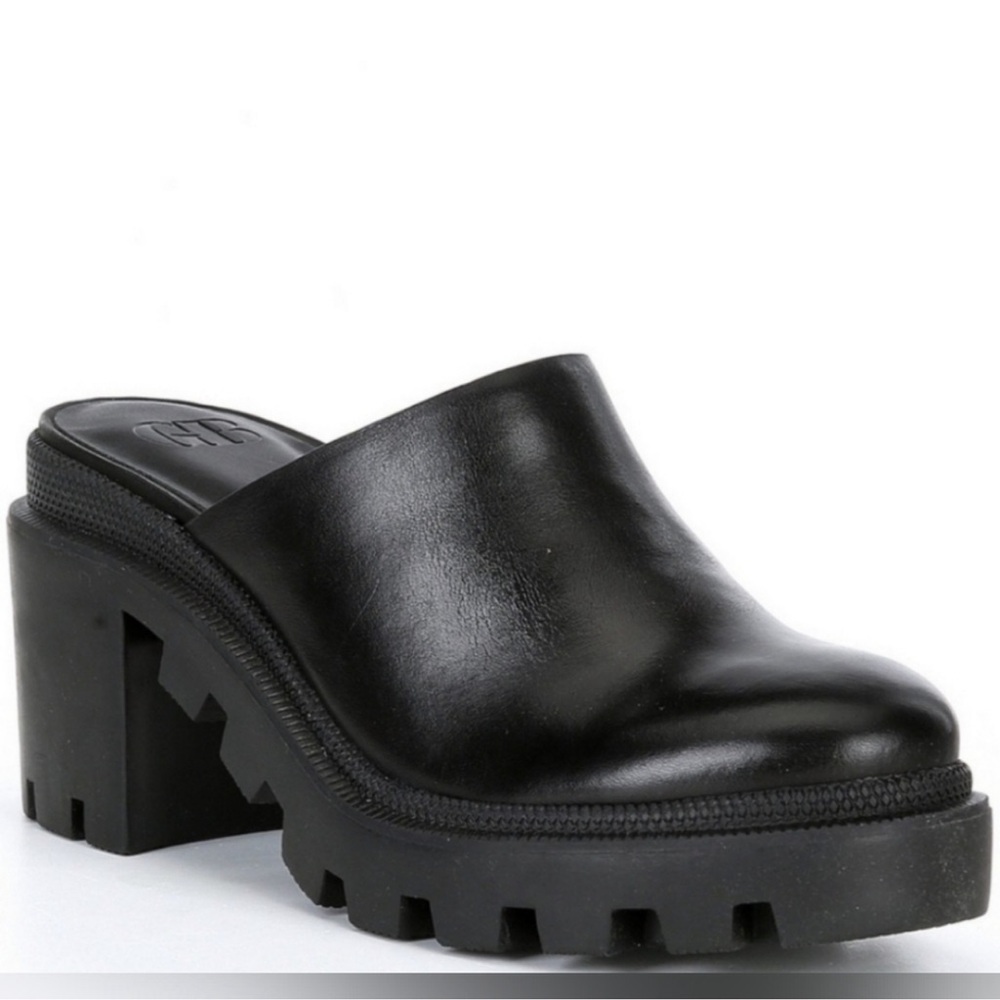 Gianni Bini End Game Platform Lug Mules Size 9 Black Leather Y2K Chunky Heel